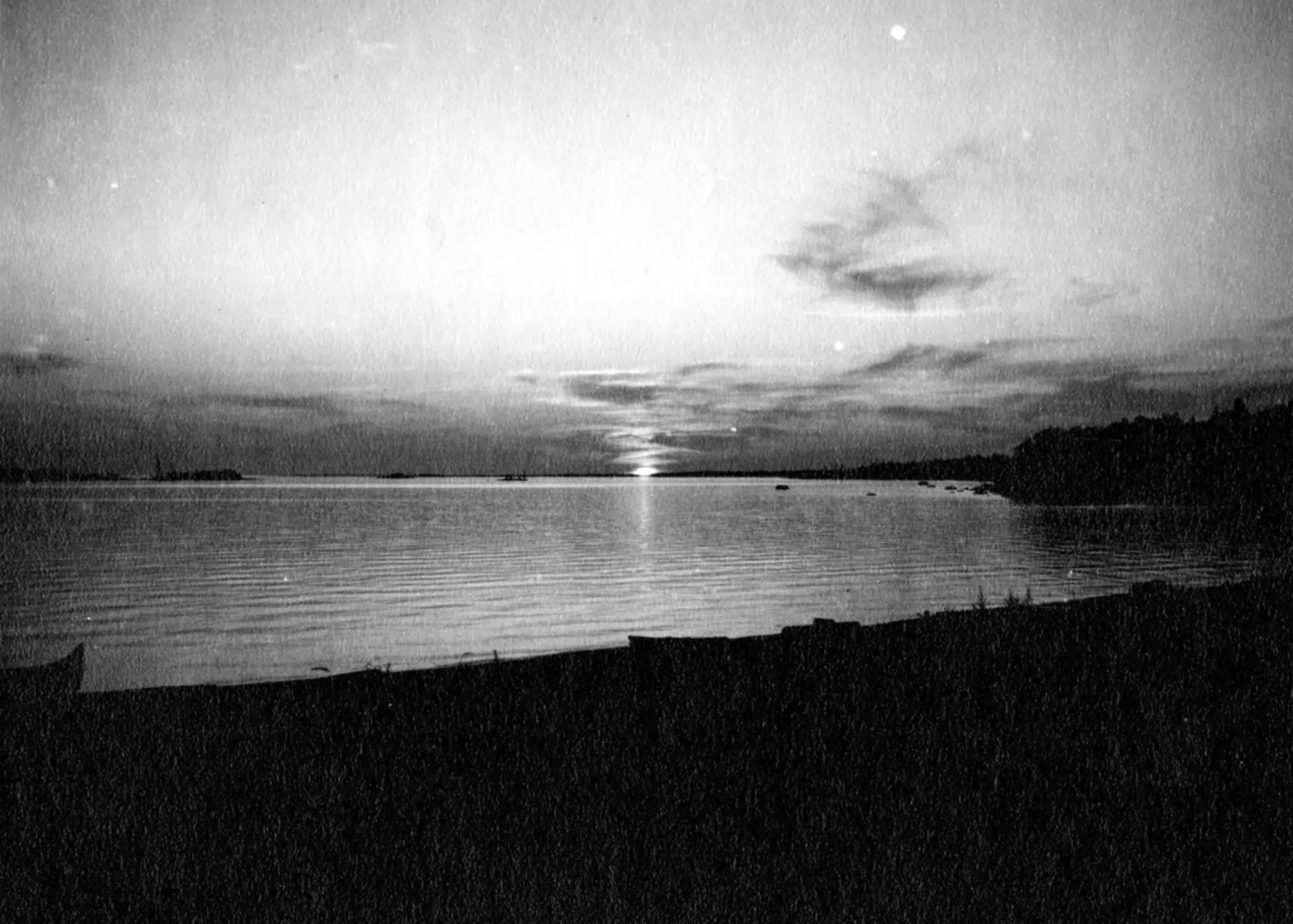 Sunset at Les Cheneaux, ca. 1900-09.